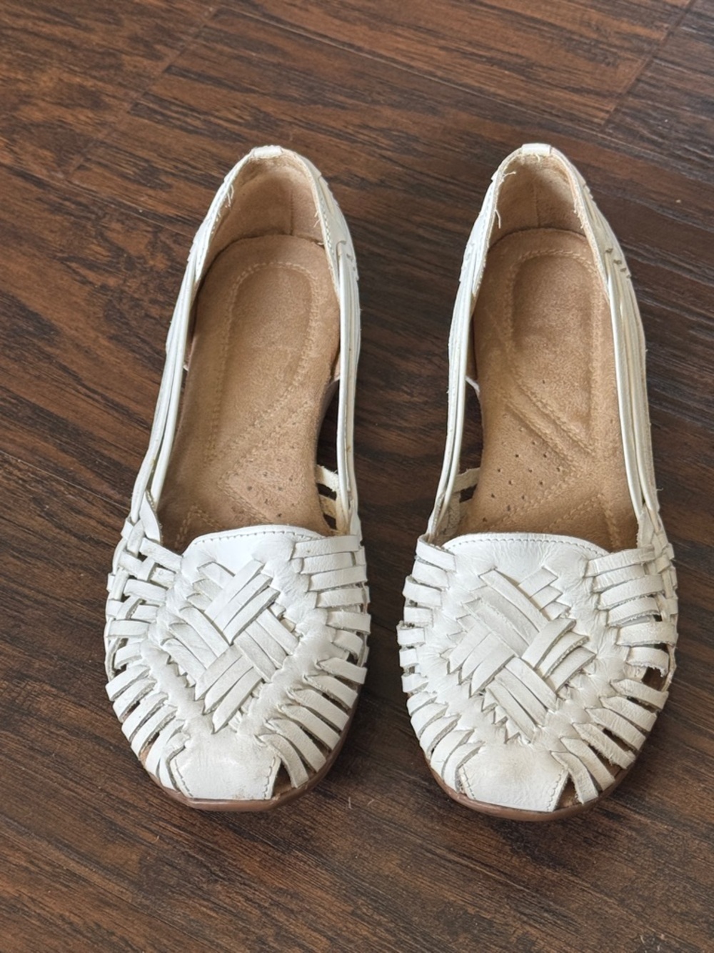 Naturalizer Cream Woven Leather Slip-On Flats